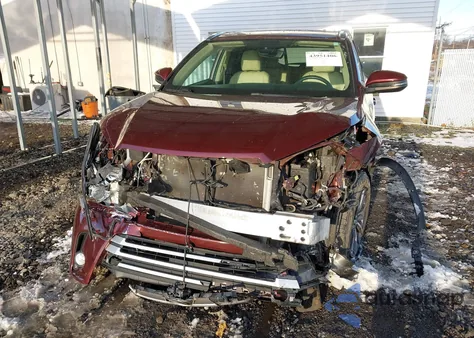 2019 Toyota Highlander Xle из США, поврежденный, VIN 5TDJZRFH9KS930748